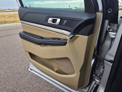 2016 Ford Explorer Base