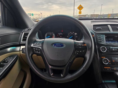 2016 Ford Explorer Base