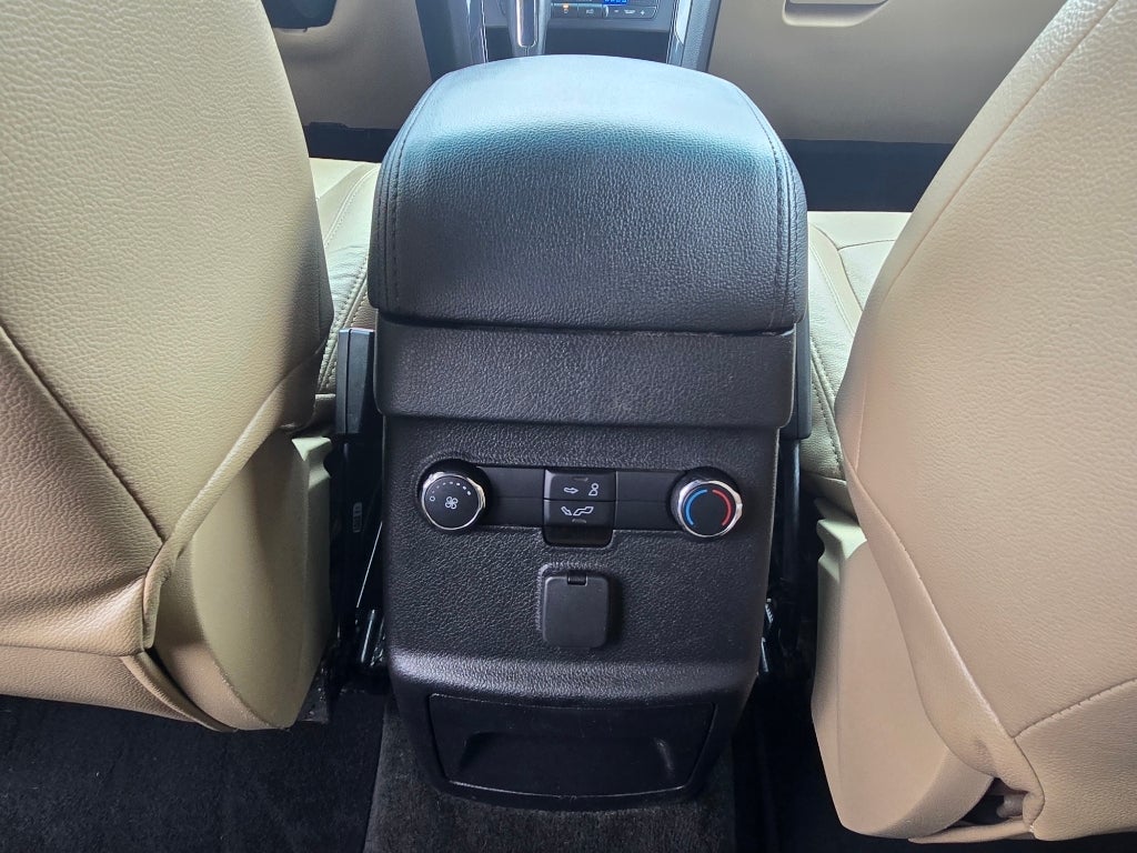 2016 Ford Explorer Base