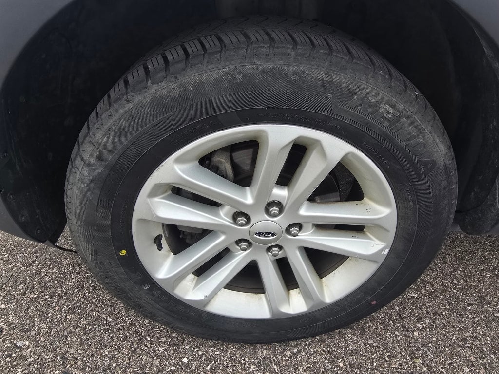 2016 Ford Explorer Base