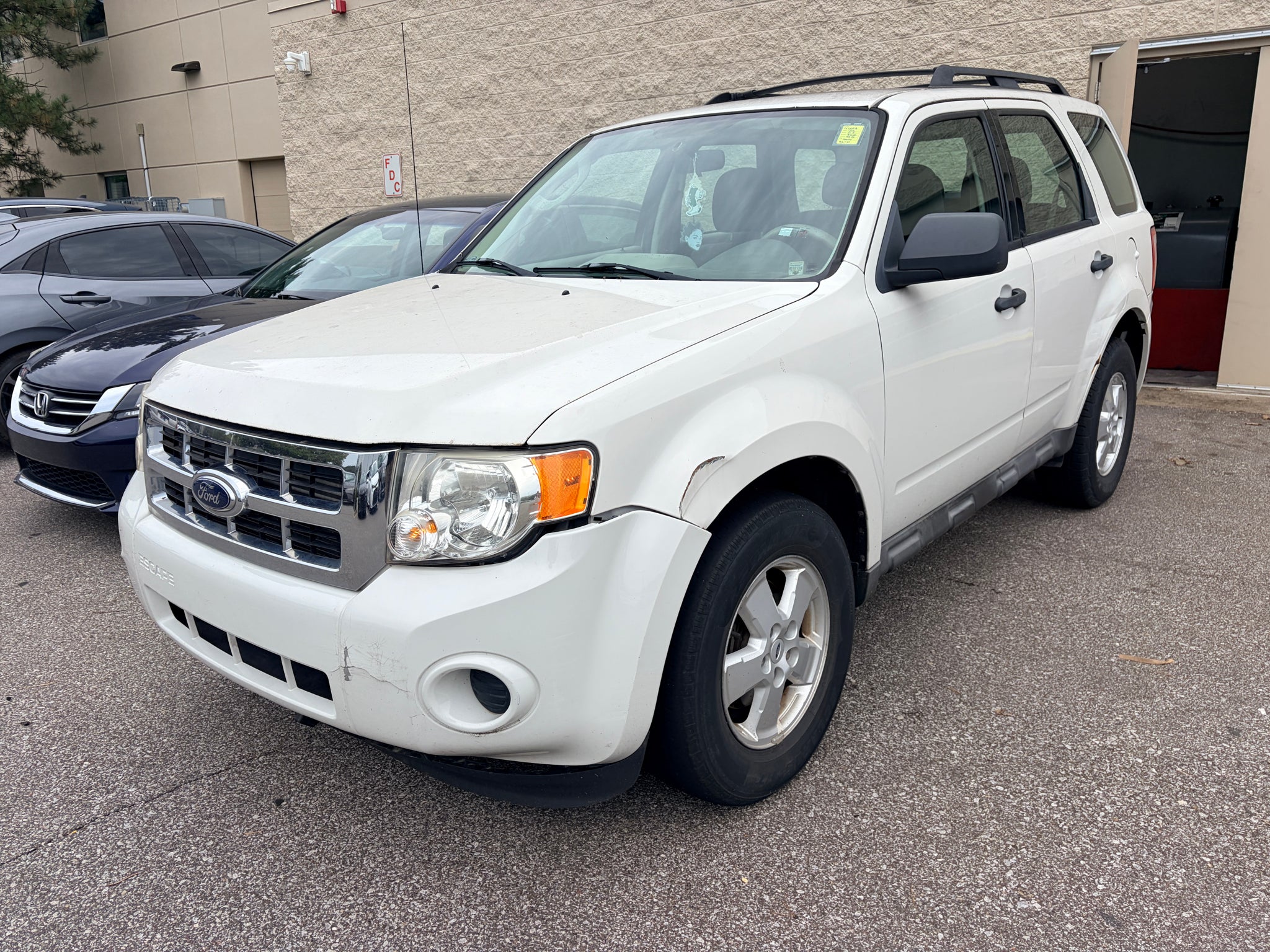 2010 Ford Escape XLS
