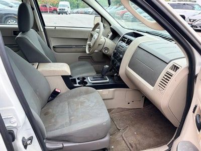 2010 Ford Escape XLS