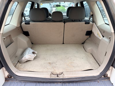 2010 Ford Escape XLS