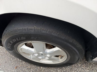 2010 Ford Escape XLS
