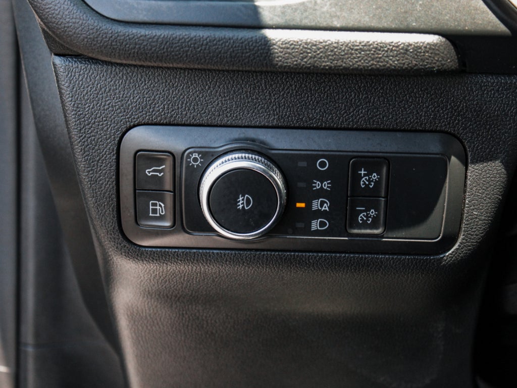 2022 Ford Escape SEL Hybrid