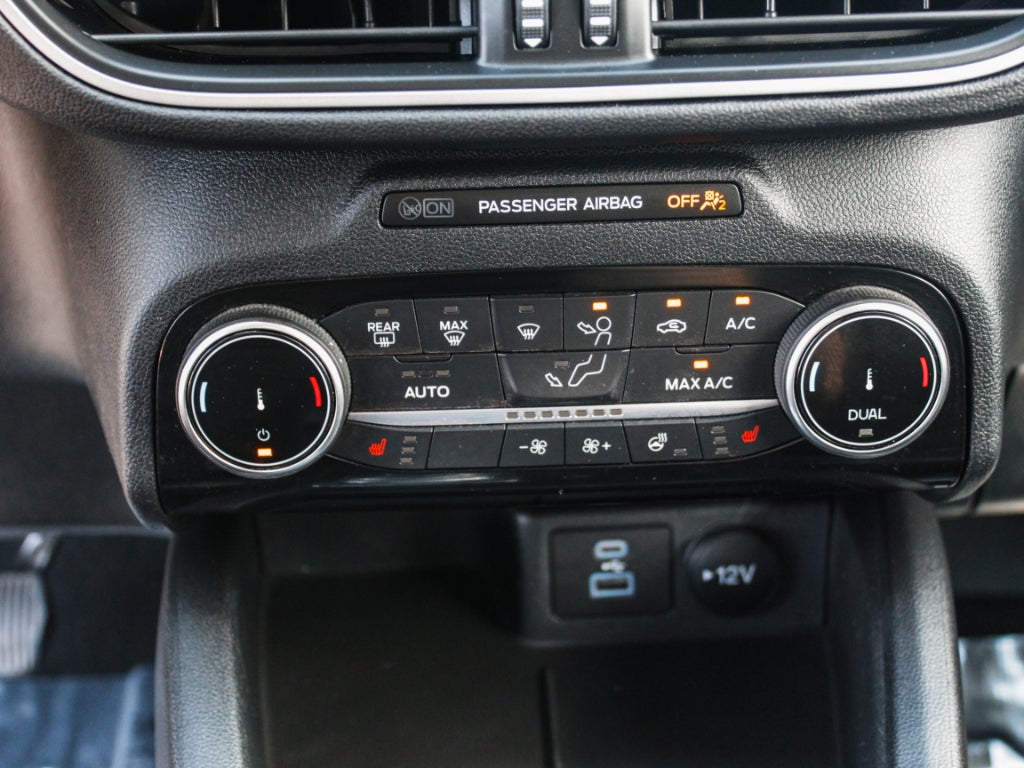2022 Ford Escape SEL Hybrid