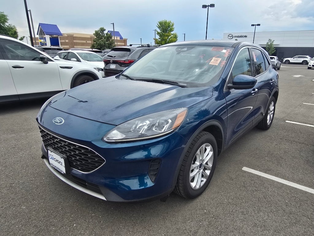 2020 Ford Escape SE