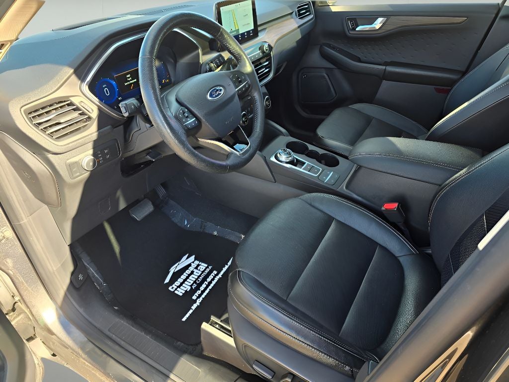 2020 Ford Escape Titanium