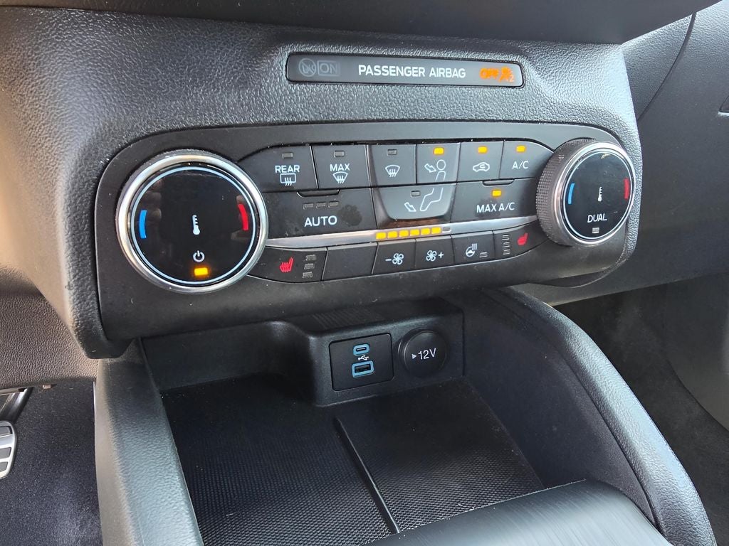 2023 Ford Escape ST-Line Select