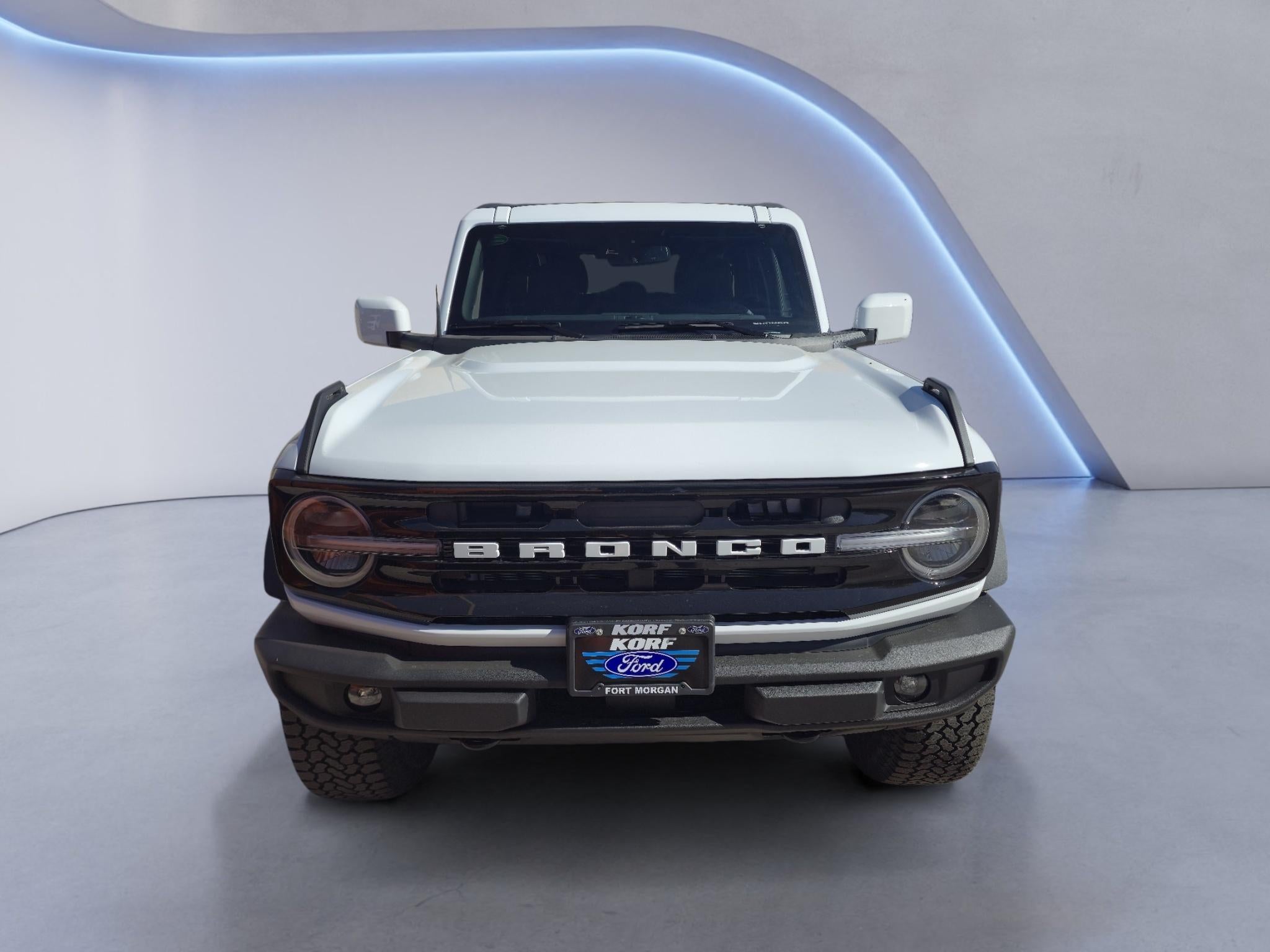 2026 Ford Bronco Outer Banks