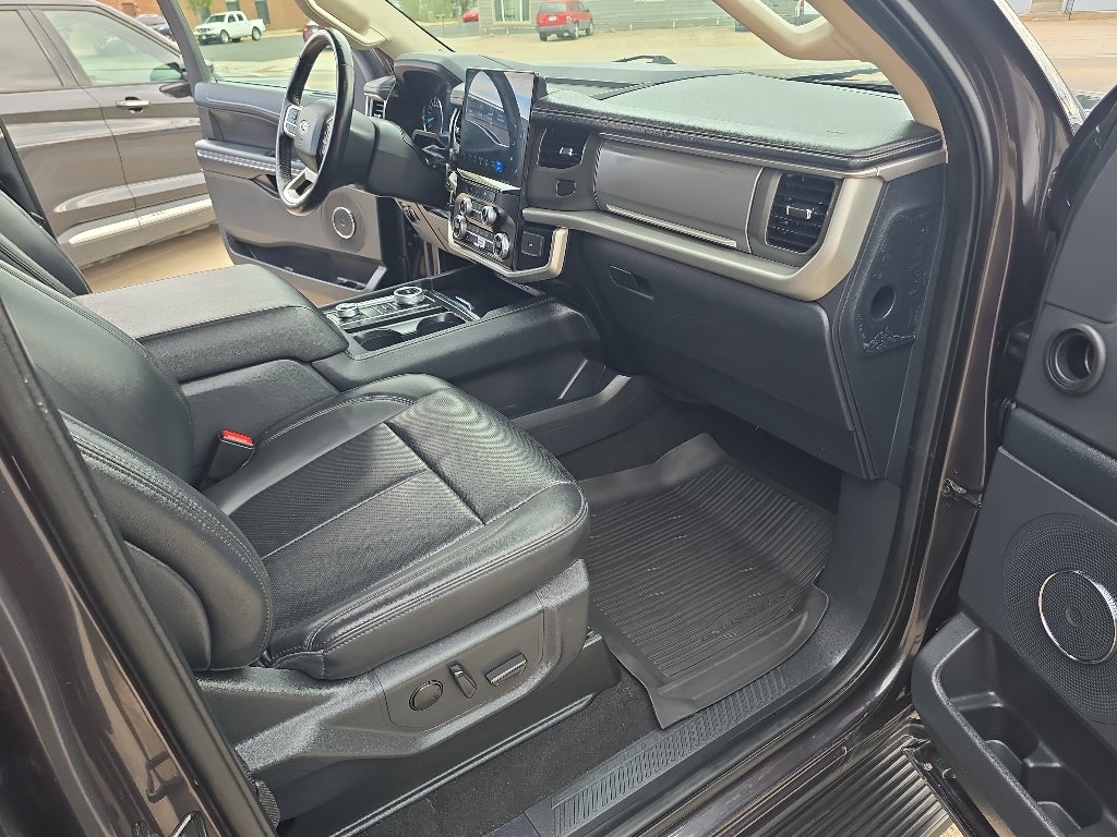 2024 Ford Expedition Max XLT