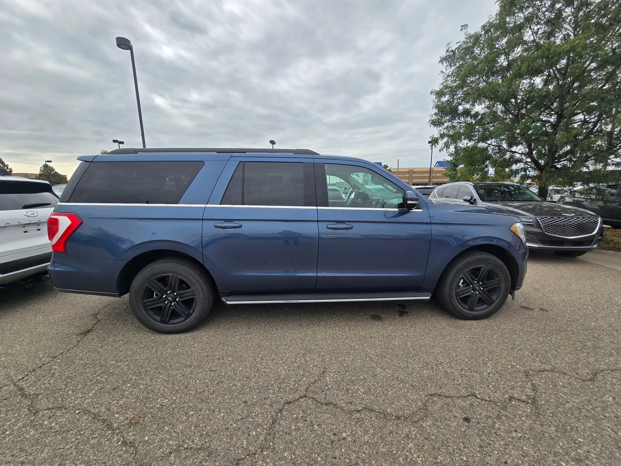 2020 Ford Expedition Max XLT