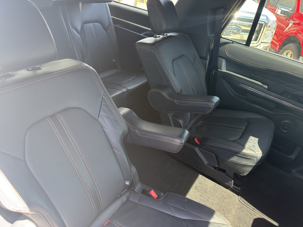 2023 Ford Expedition Platinum