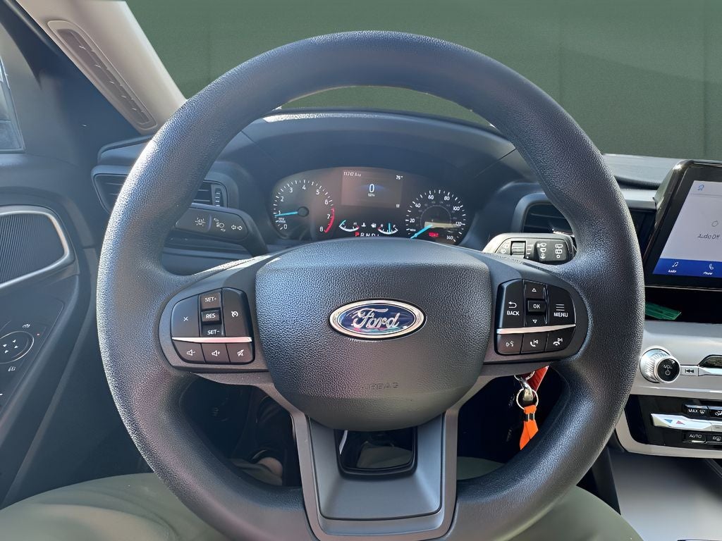 2023 Ford Explorer Base