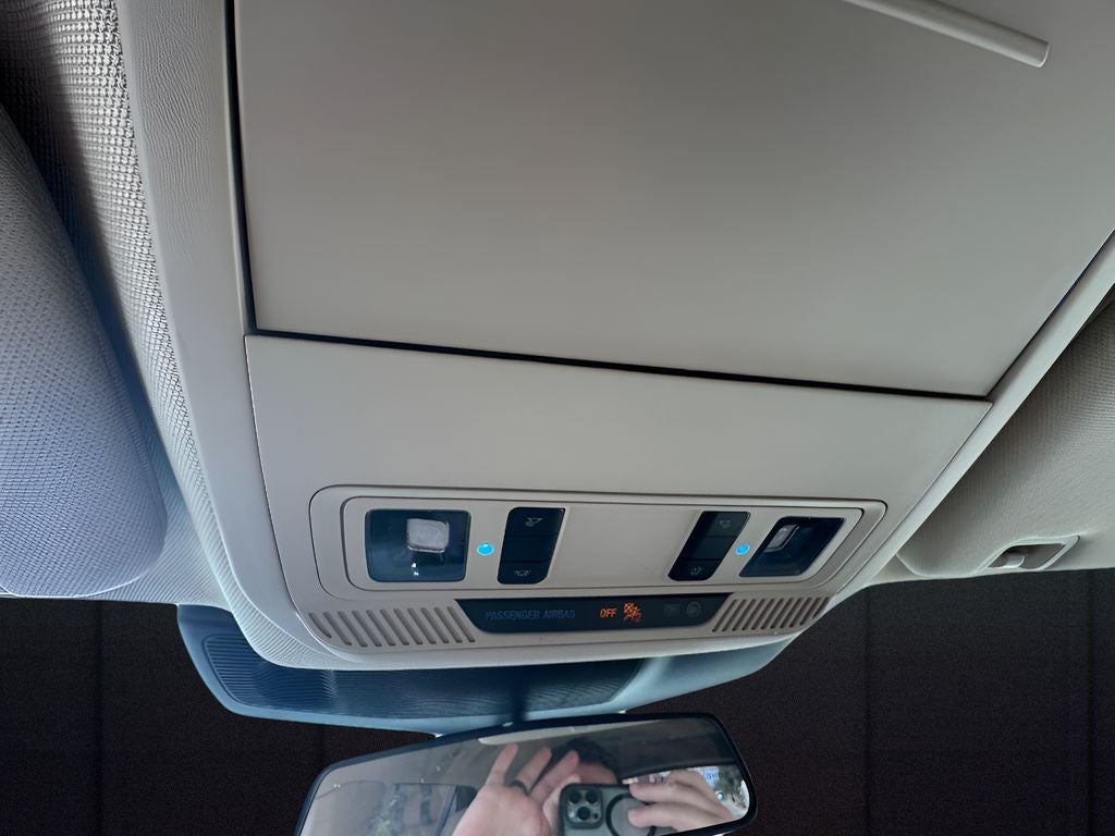 2023 Ford Explorer Base