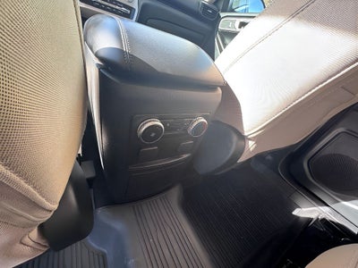 2023 Ford Explorer Base