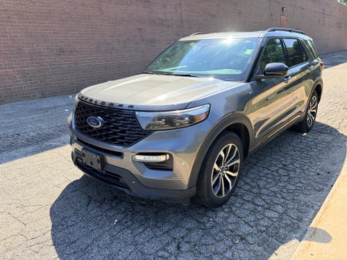 2023 Ford Explorer ST-Line