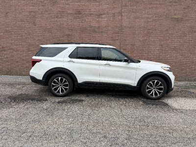 2023 Ford Explorer ST-Line