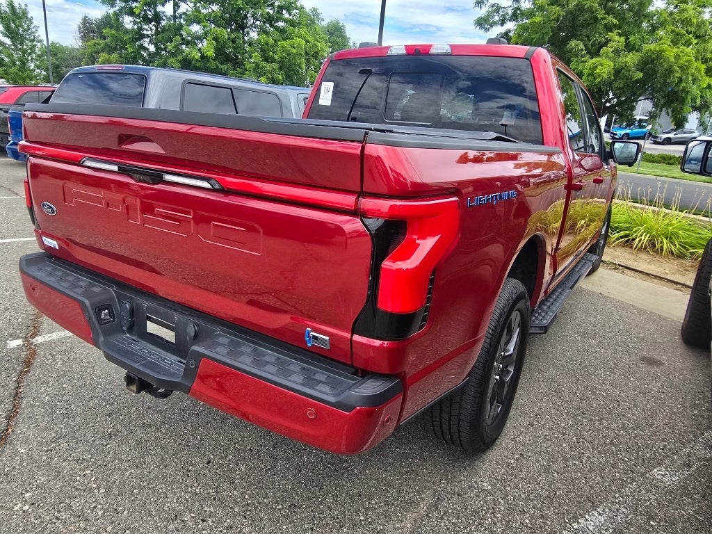2023 Ford F-150 Lightning LARIAT