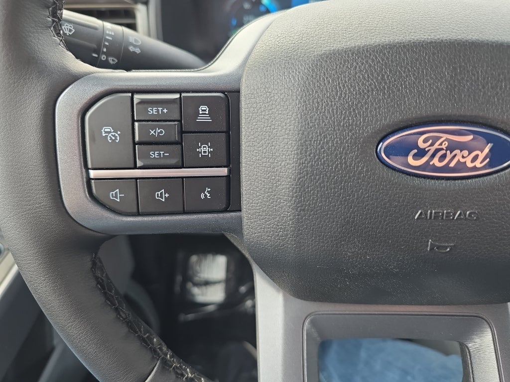 2025 Ford F-150 Lightning XLT