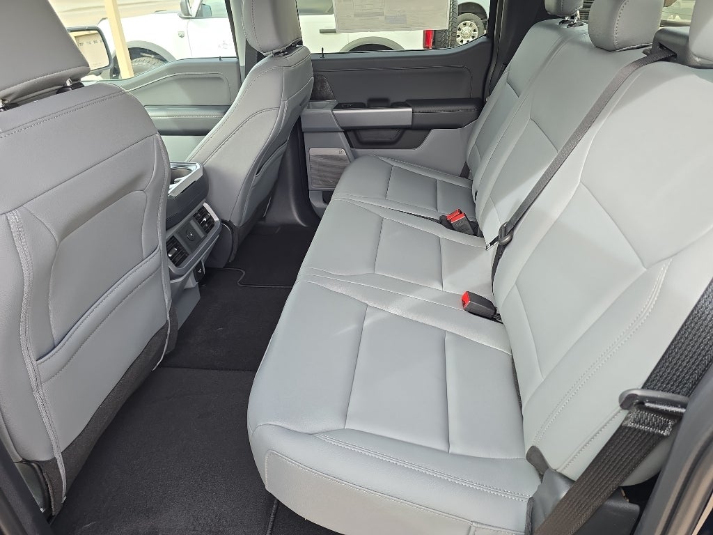 2025 Ford F-150 Lightning XLT