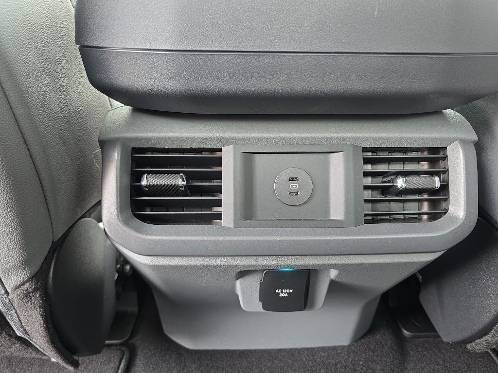 2025 Ford F-150 Lightning XLT