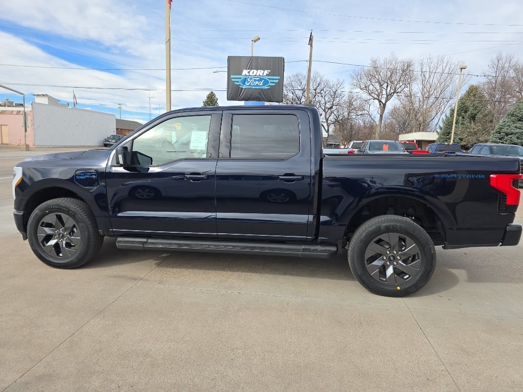 2025 Ford F-150 Lightning XLT