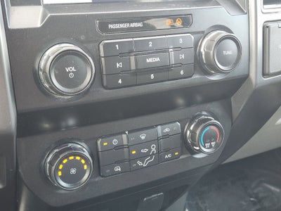 2022 Ford Super Duty F-250 Pickup XLT