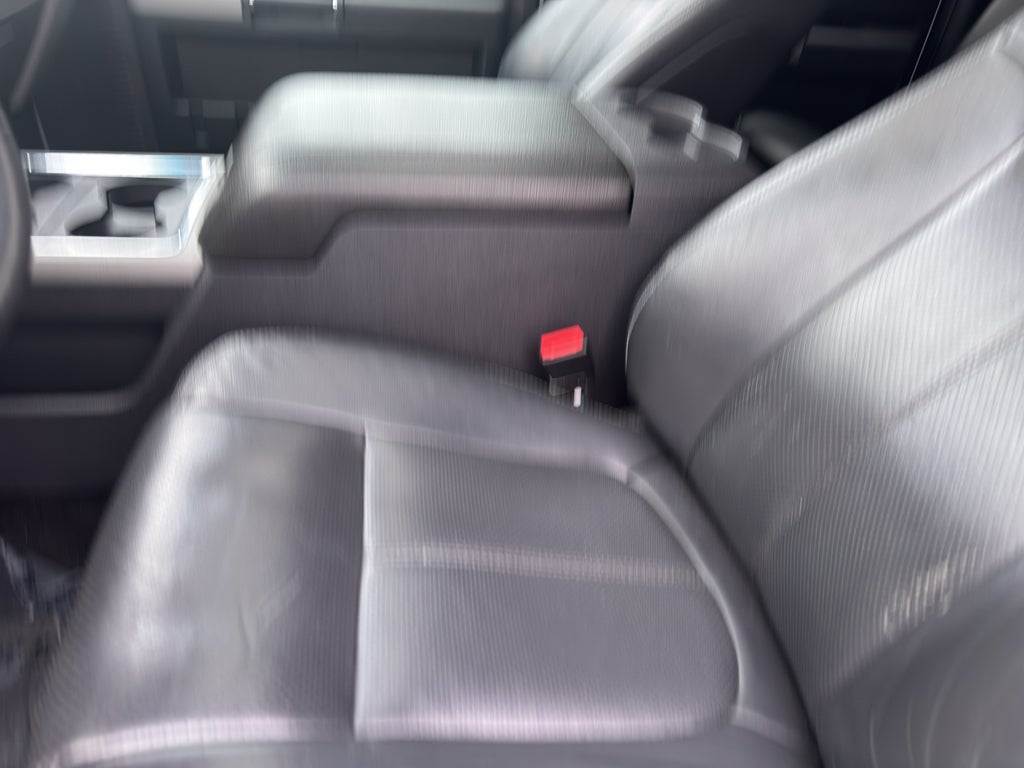 2015 Ford Super Duty F-250 Pickup Lariat