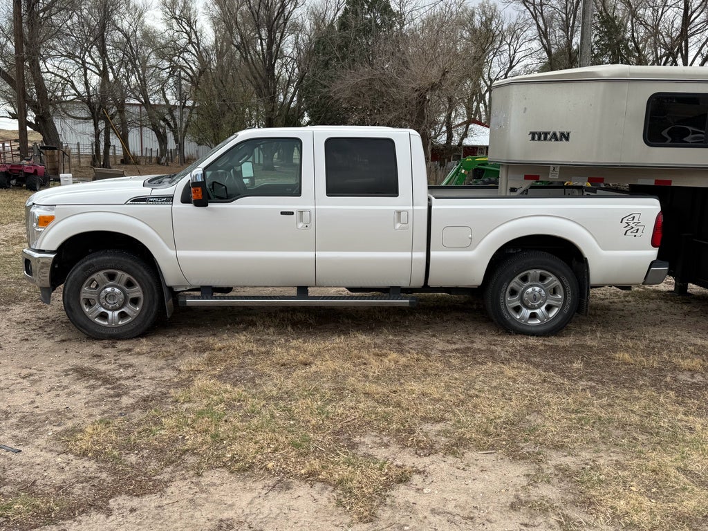 2015 Ford Super Duty F-250 Pickup Lariat