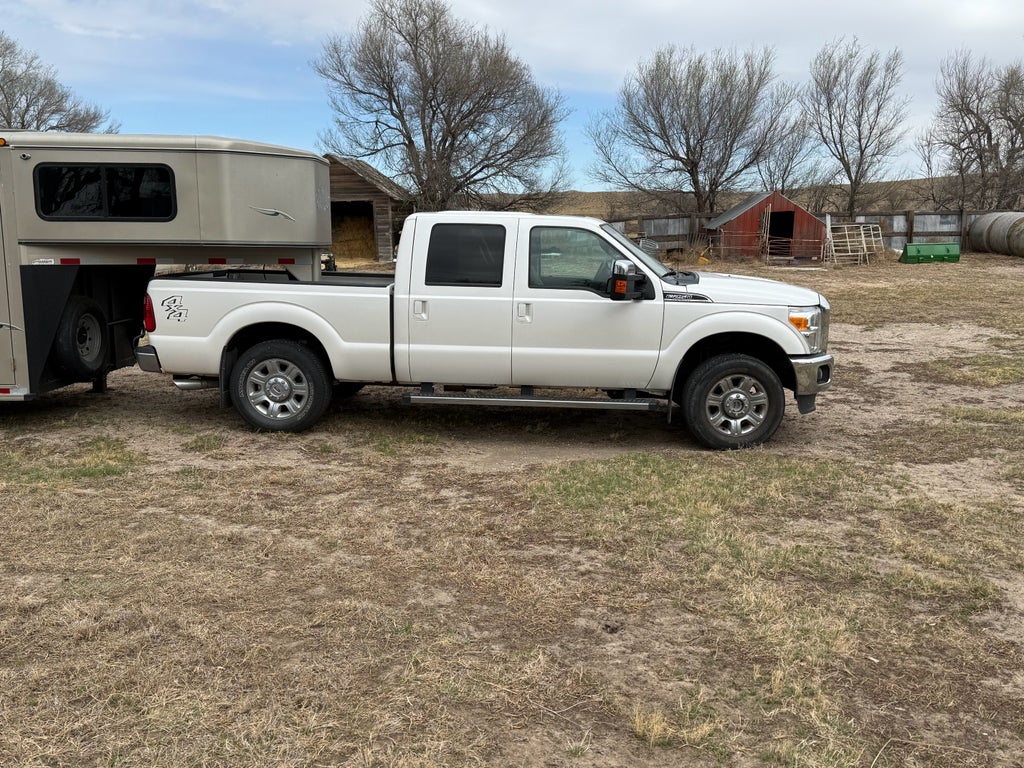2015 Ford Super Duty F-250 Pickup Lariat