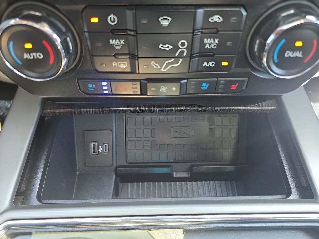 2021 Ford Super Duty F-250 Pickup LARIAT