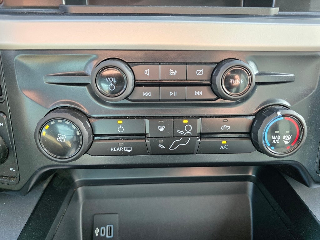 2024 Ford Super Duty F-250 Pickup XLT