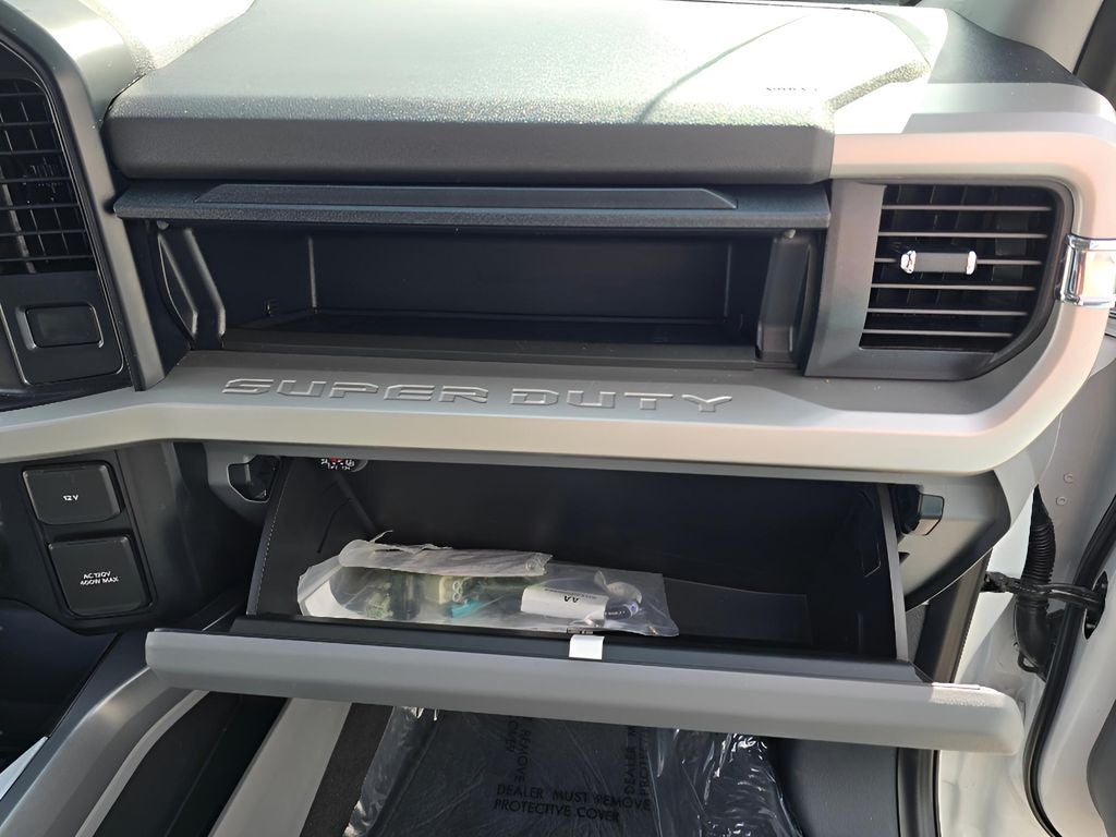 2024 Ford Super Duty F-250 Pickup XLT