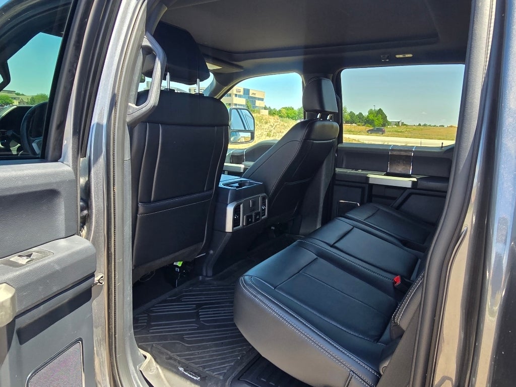 2022 Ford Super Duty F-250 Pickup LARIAT