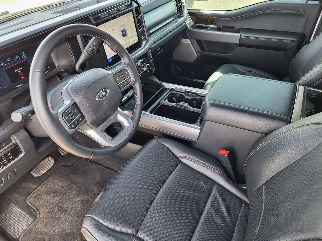 2024 Ford Super Duty F-250 Pickup LARIAT