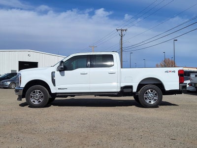 2024 Ford Super Duty F-250 Pickup LARIAT