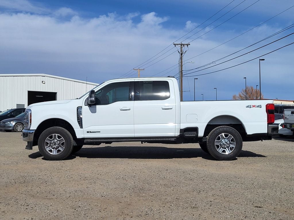 2024 Ford Super Duty F-250 Pickup LARIAT