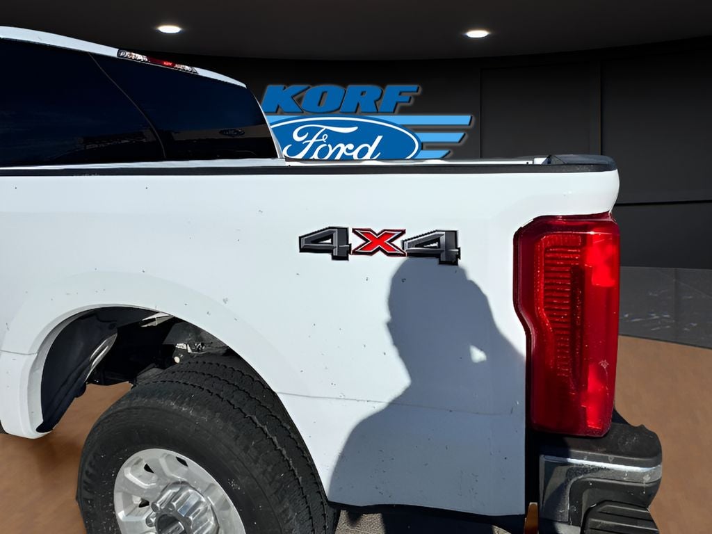 2024 Ford Super Duty F-250 Pickup XLT