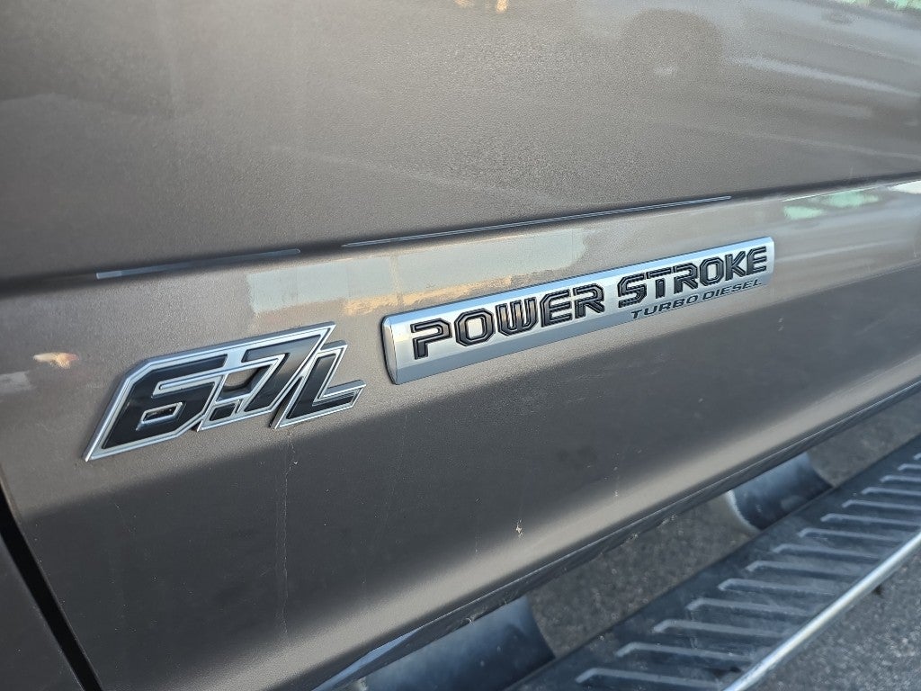 2022 Ford Super Duty F-250 Pickup LARIAT