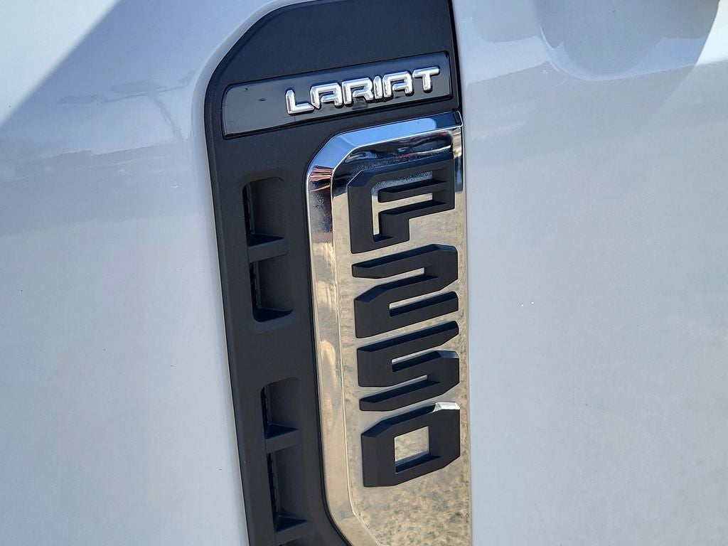 2024 Ford Super Duty F-250 Pickup LARIAT