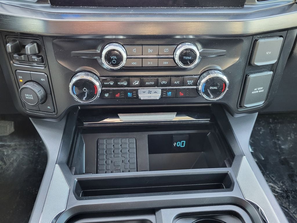 2024 Ford Super Duty F-250 Pickup LARIAT