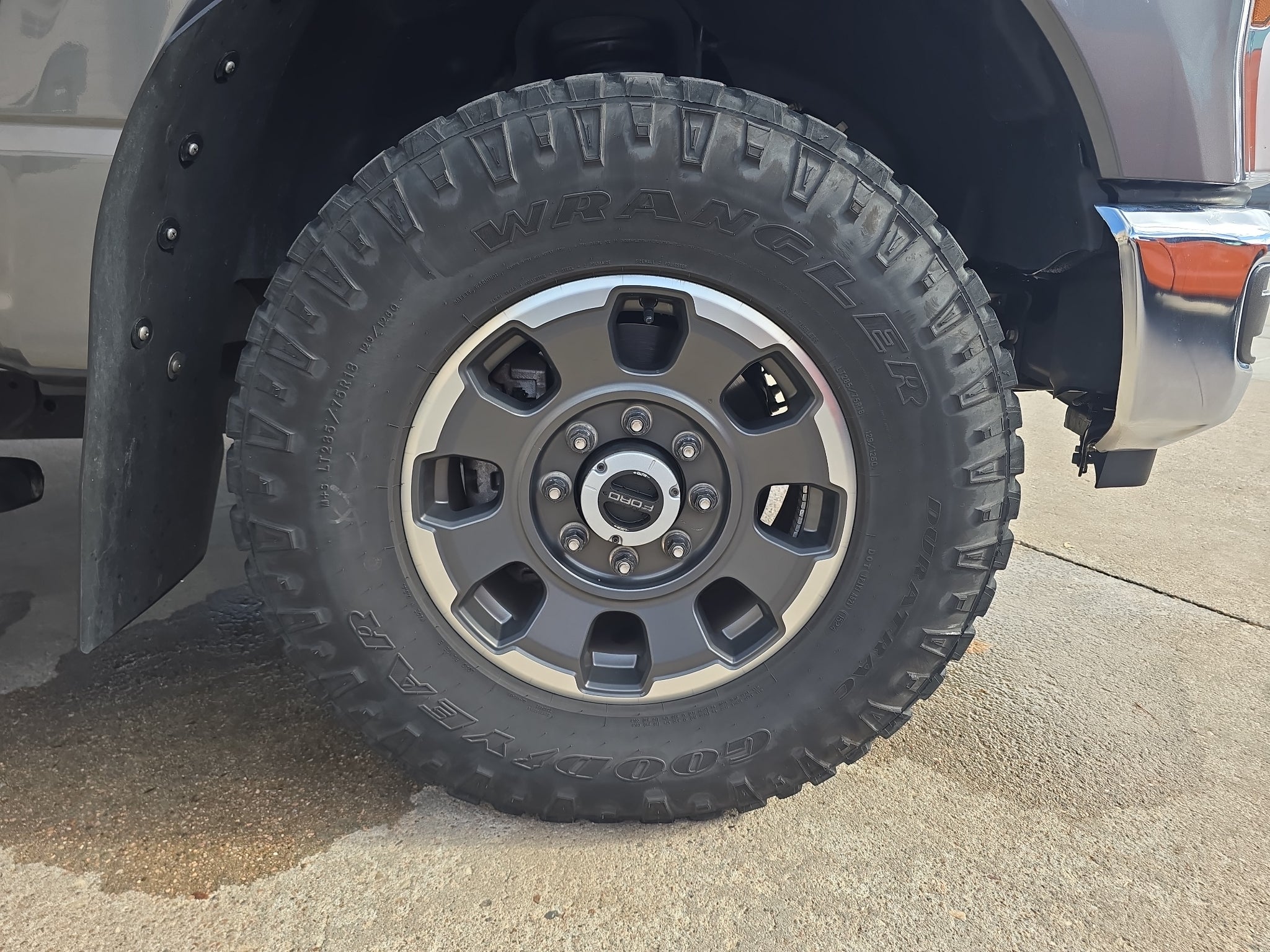 2024 Ford Super Duty F-250 Pickup XLT