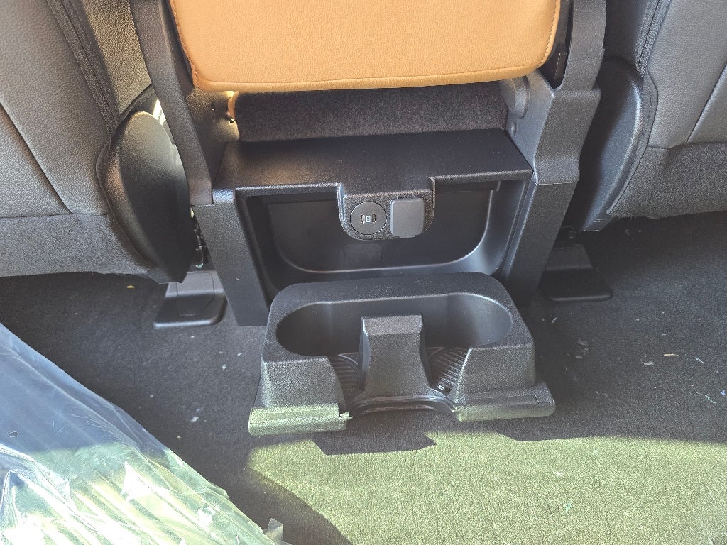 2027 Ford Super Duty F-250 Pickup 6J