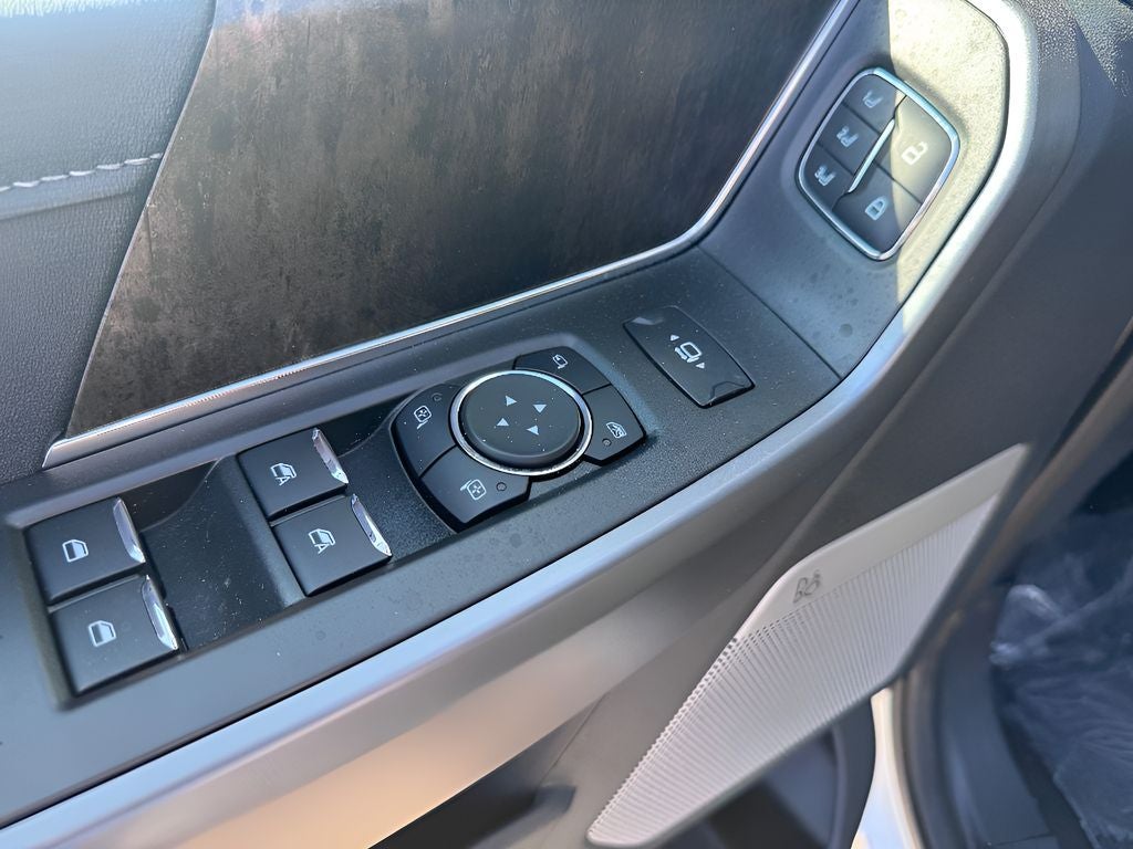 2025 Ford Super Duty F-250 Pickup LARIAT