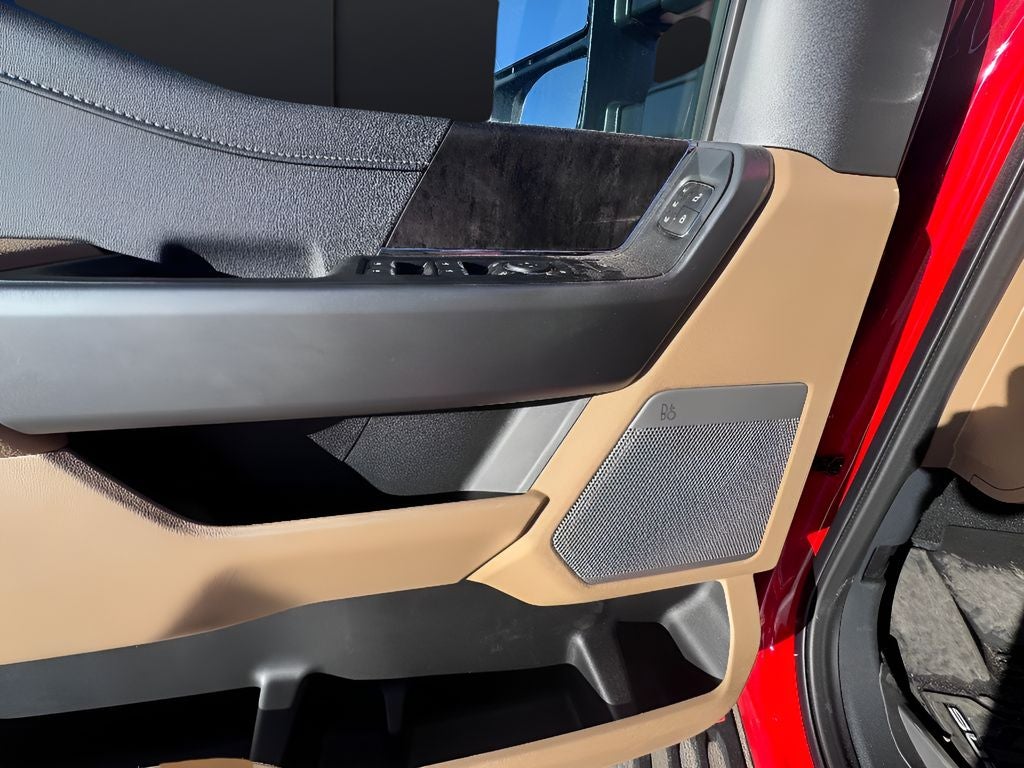 2025 Ford Super Duty F-250 Pickup LARIAT