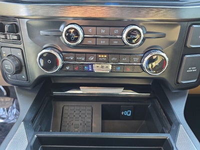 2023 Ford Super Duty F-250 Pickup LARIAT