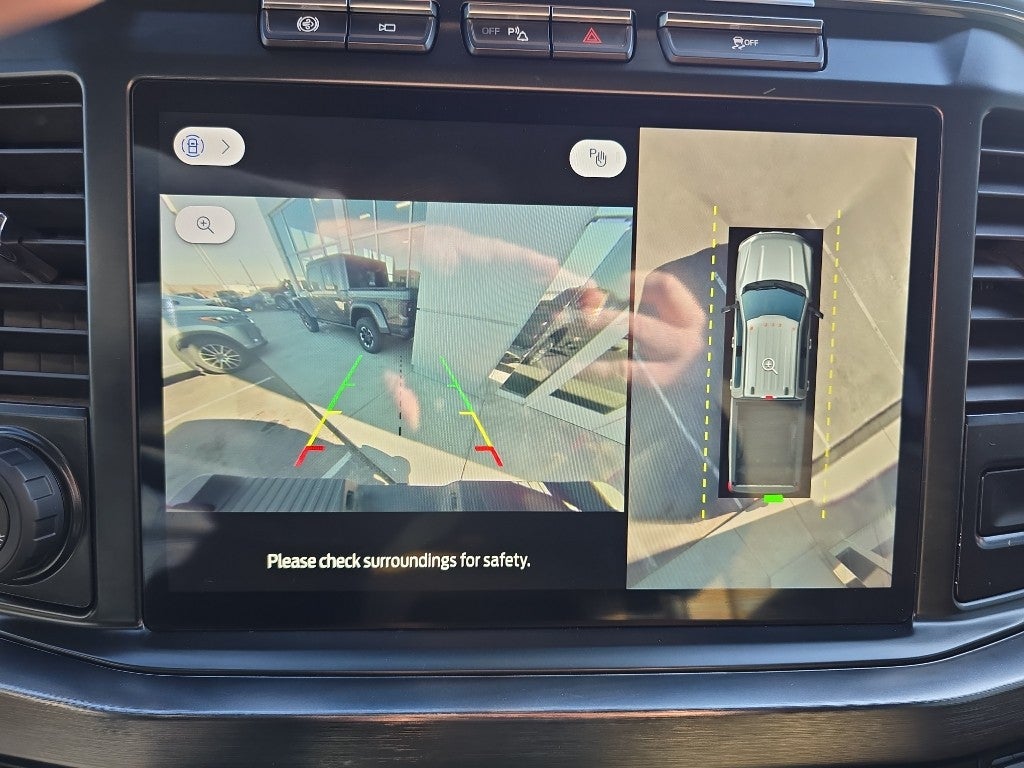 2023 Ford Super Duty F-250 Pickup LARIAT