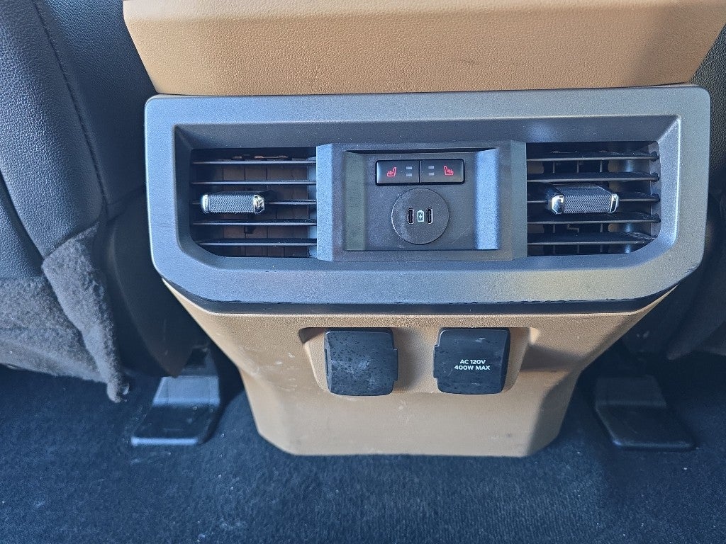 2023 Ford Super Duty F-250 Pickup LARIAT