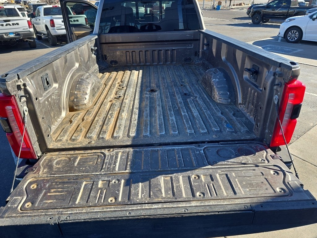 2023 Ford Super Duty F-250 Pickup LARIAT